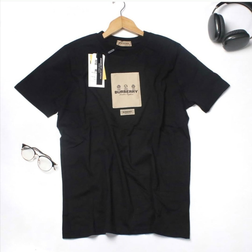 BURBERRY T-shirt