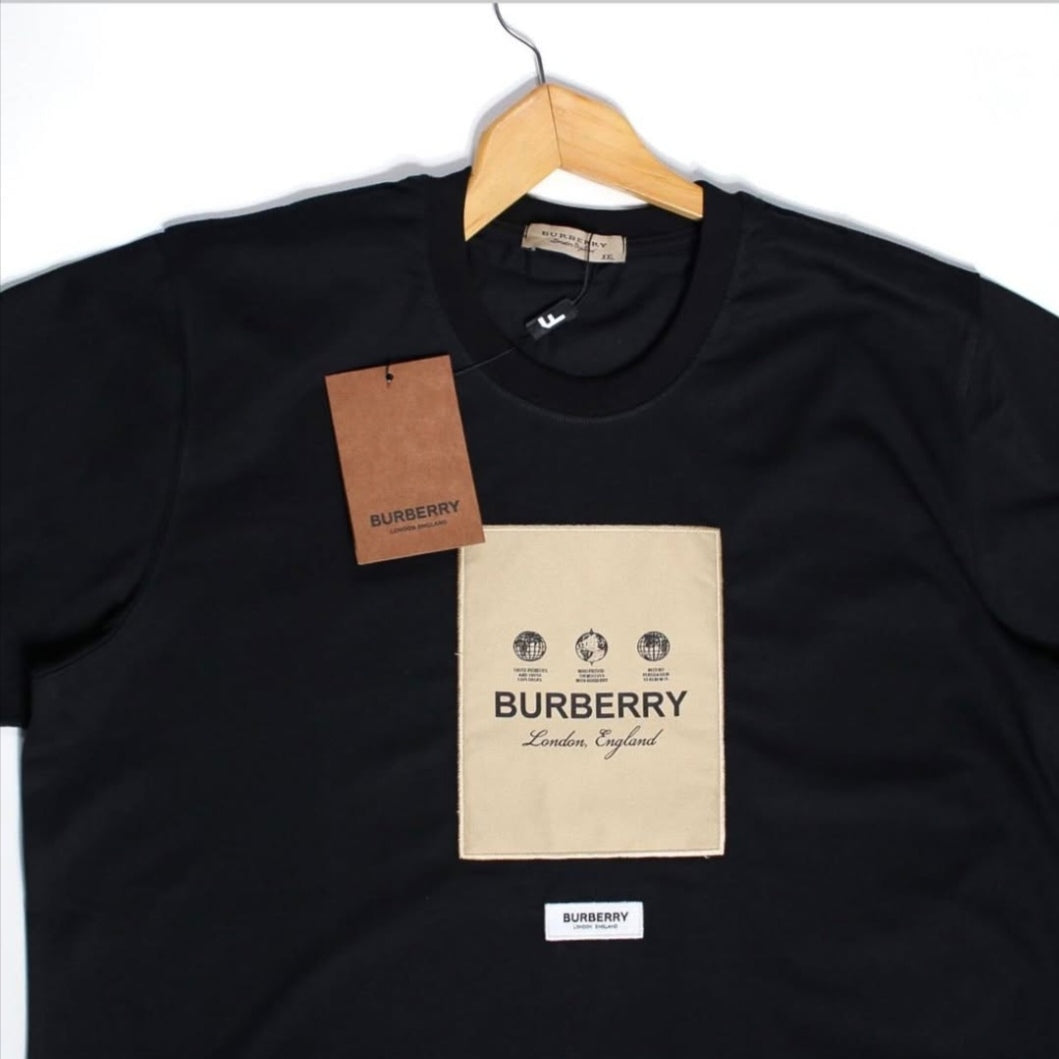 BURBERRY T-shirt