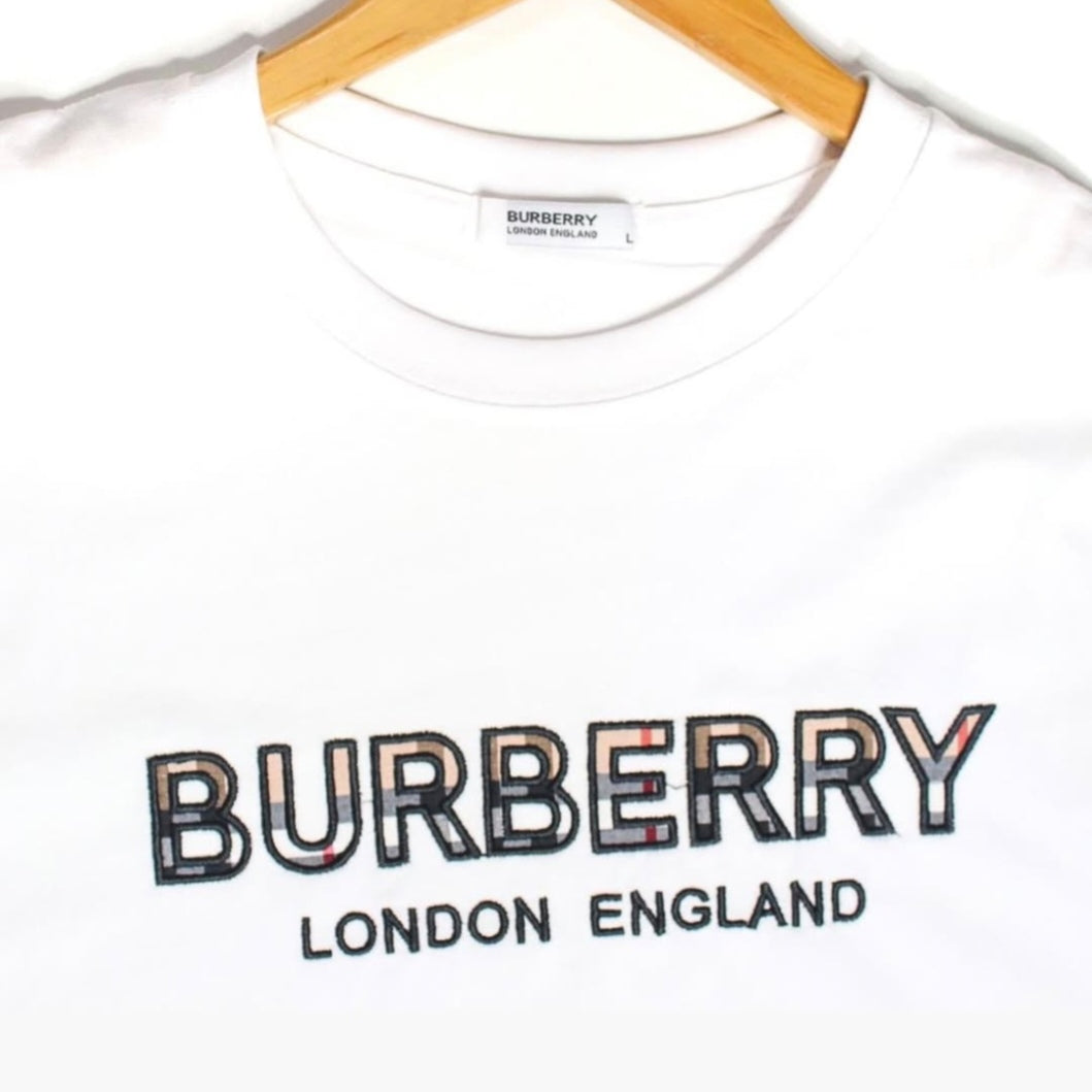 BURBERRY T-shirt