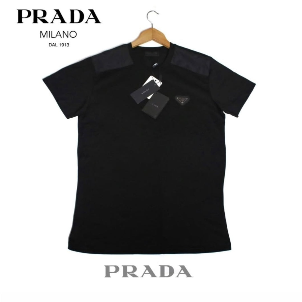 PRADA T-shirt