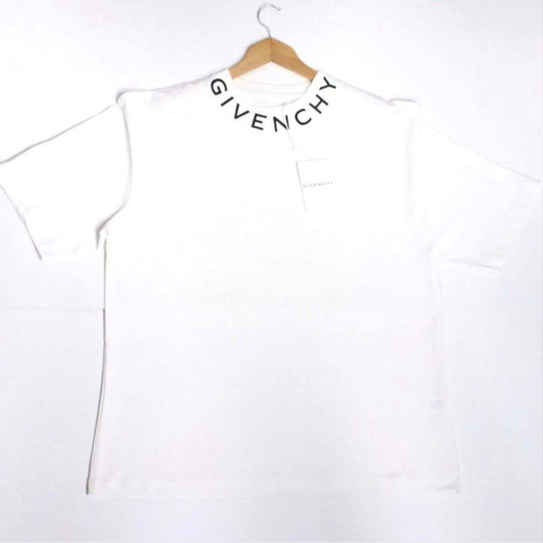 GIVENCHY T-shirt