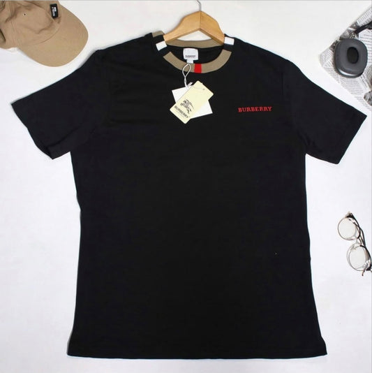 BURBERRY T-shirt