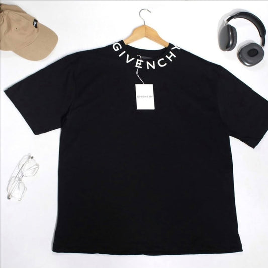 GIVENCHY T-shirt